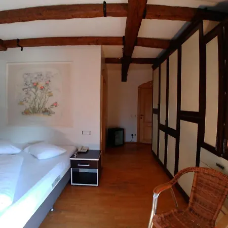 Tuzla Hotel *
