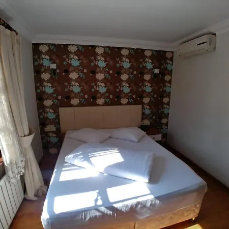 מלון Tuzla *